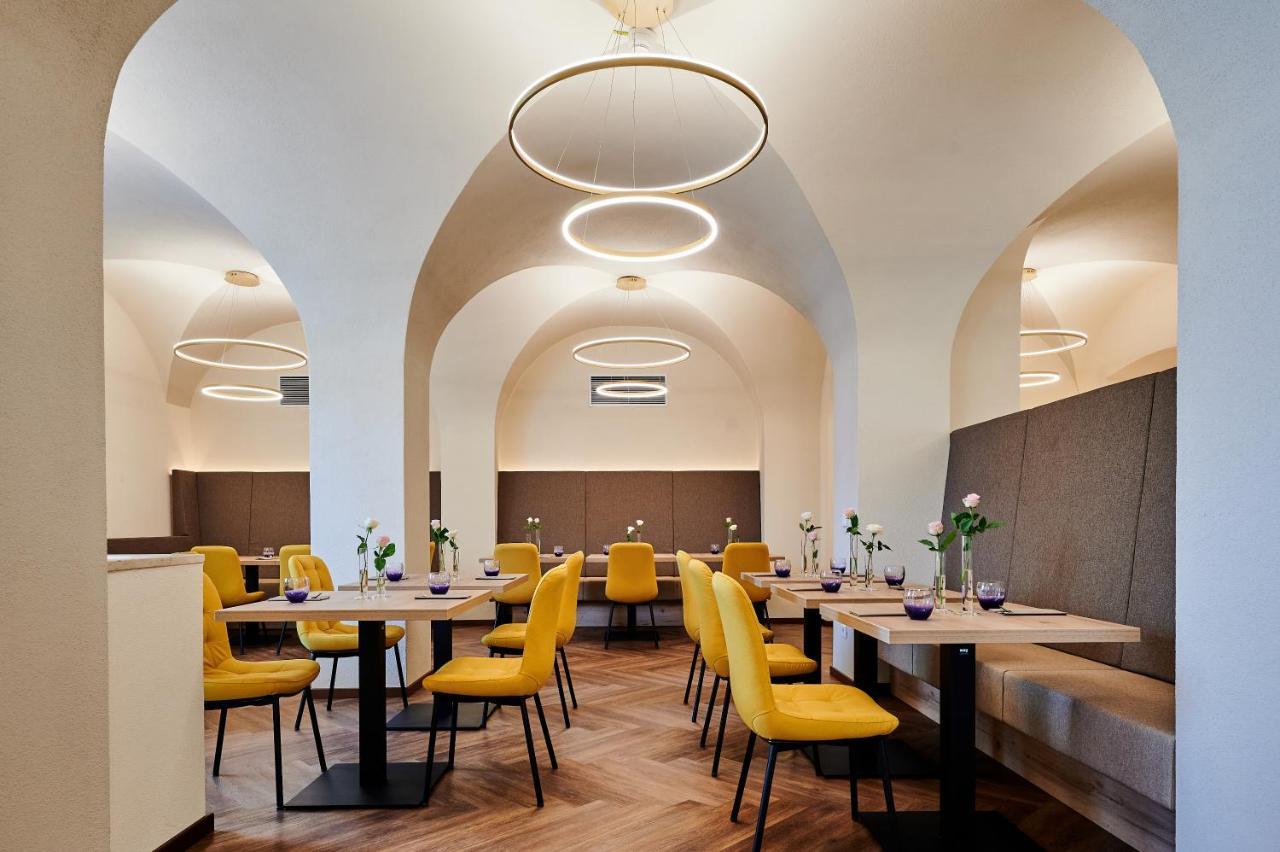 Hotel Zur Post Altoetting Екстер'єр фото
