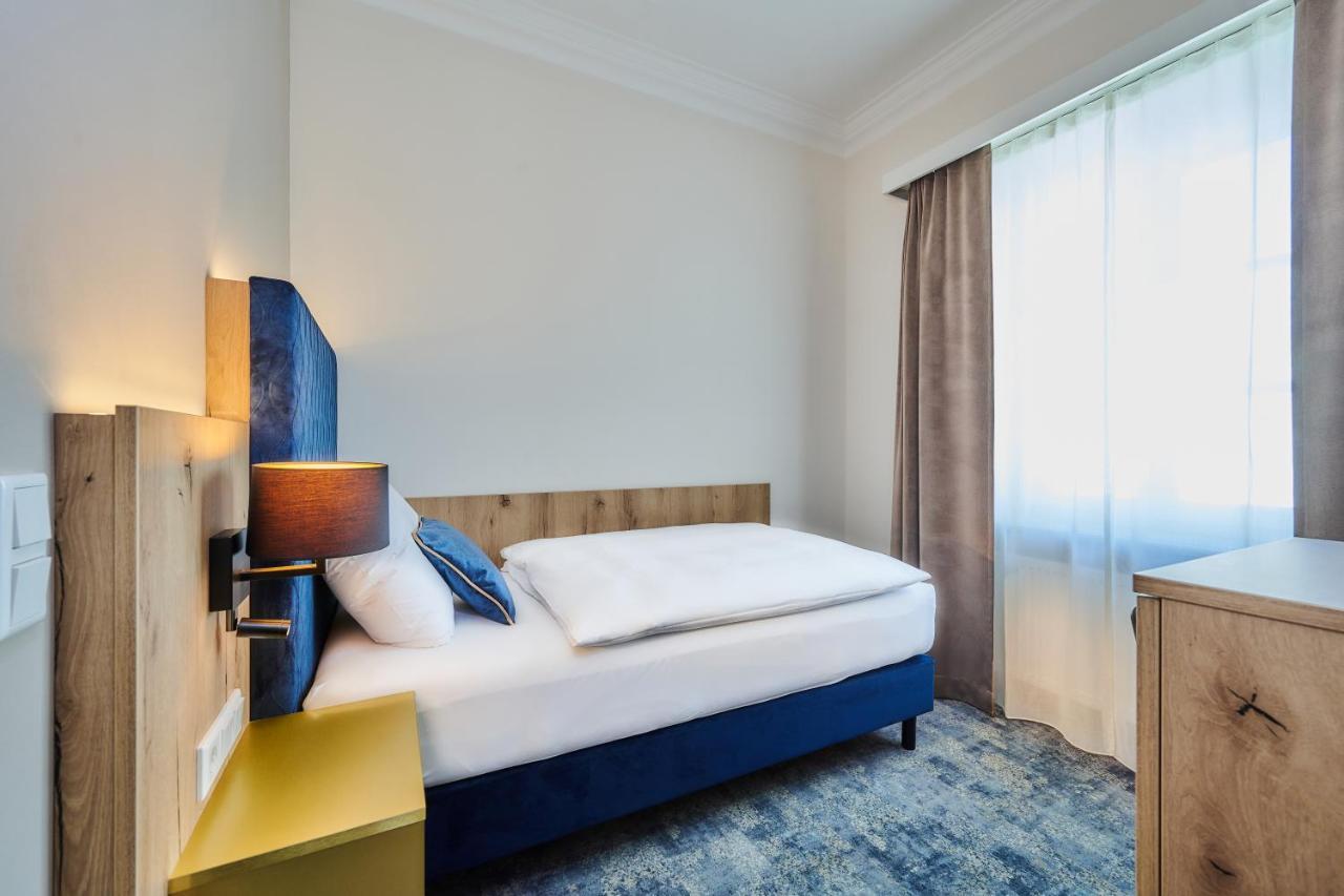 Hotel Zur Post Altoetting Екстер'єр фото